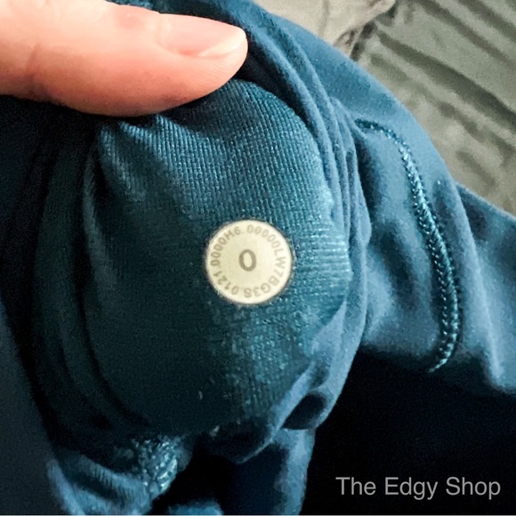 lululemon athletica | Align Short 6” Blue Borealis - Picture 5 of 7